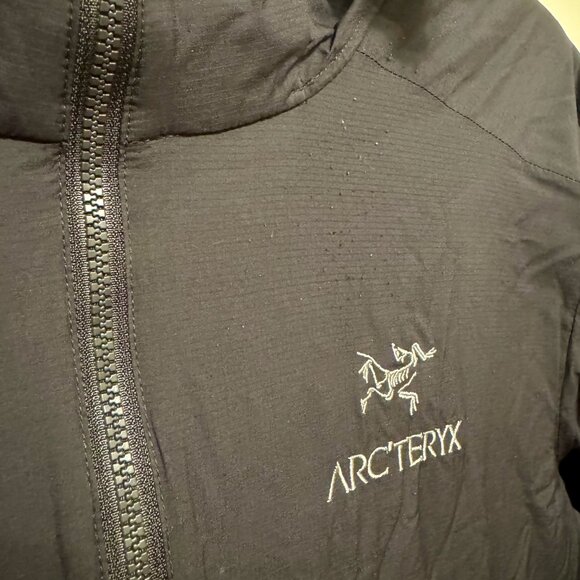 Arc'teryx Atom SL Hooded Jacket - Picture 2 of 5